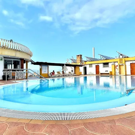 Διαμέρισμα Estudio Cs Con Wifi, Piscina En Azotea Con Vista En Puerto De La Cruz *